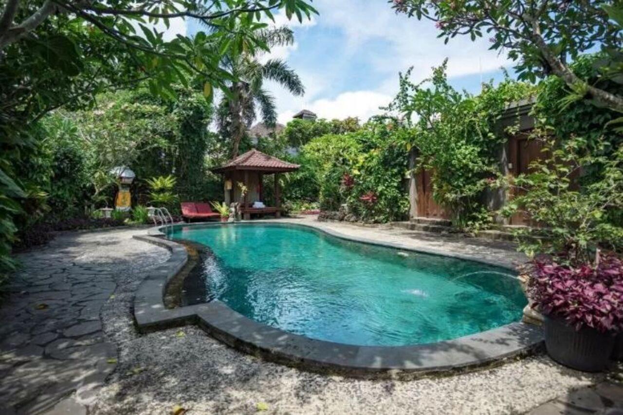 Ladera Villa Ubud Екстериор снимка